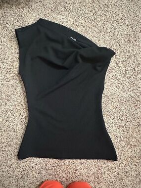 Abercrombie & Fitch Black One-Shoulder Women’s Top